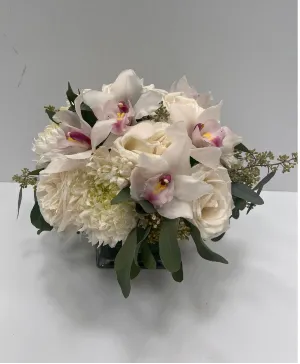 pure white  centerpiece